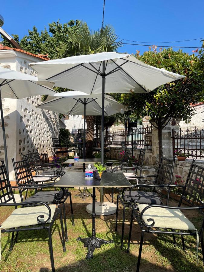 Εννεα Μουσεσ Παραδοσιακός Ξενώνας Velventós Eksteriør billede